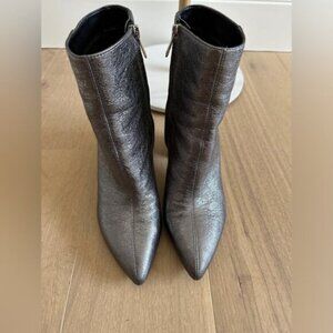 Sam Edelman Metallic Silver Leather Pointed Toe Ankle Boots Women 9.5 Heeled Zip